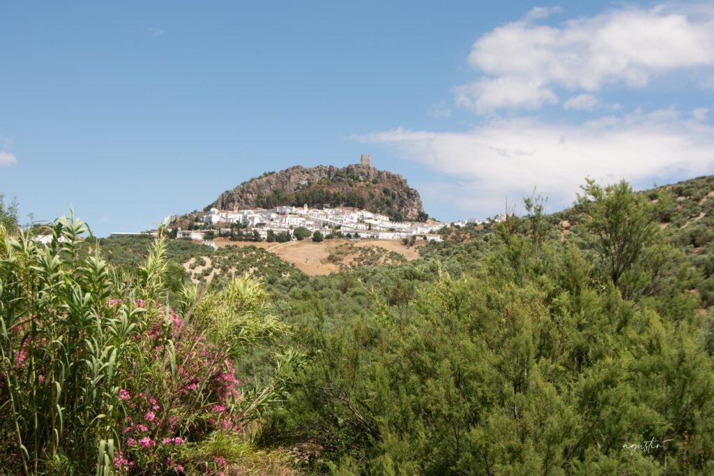 Sierra de Aracena slow travel: finding peace in its pace